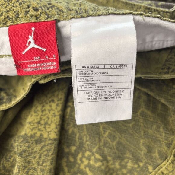 Jordan Jumpman 23 Green 286023 010 Casual Cargo Short Pants Mens Vintage Sz 36R - Picture 7 of 9
